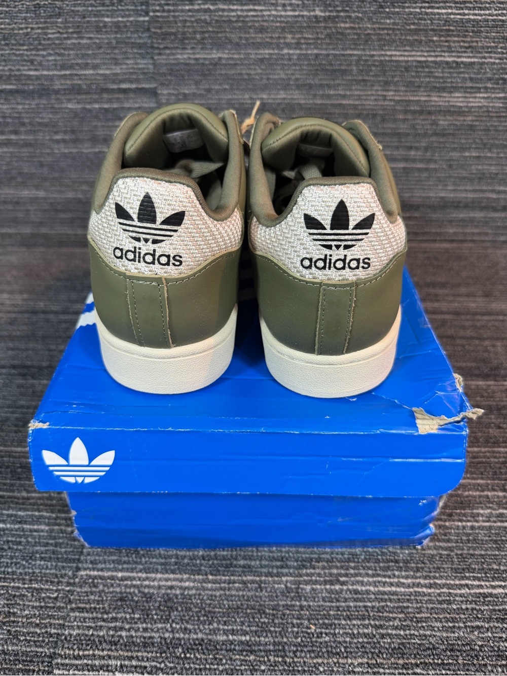 adidas Superstar II Olive Medium Dark Khaki/Bliss/Core Black Low-Top M9.5 W10.5 - Picture 5 of 7